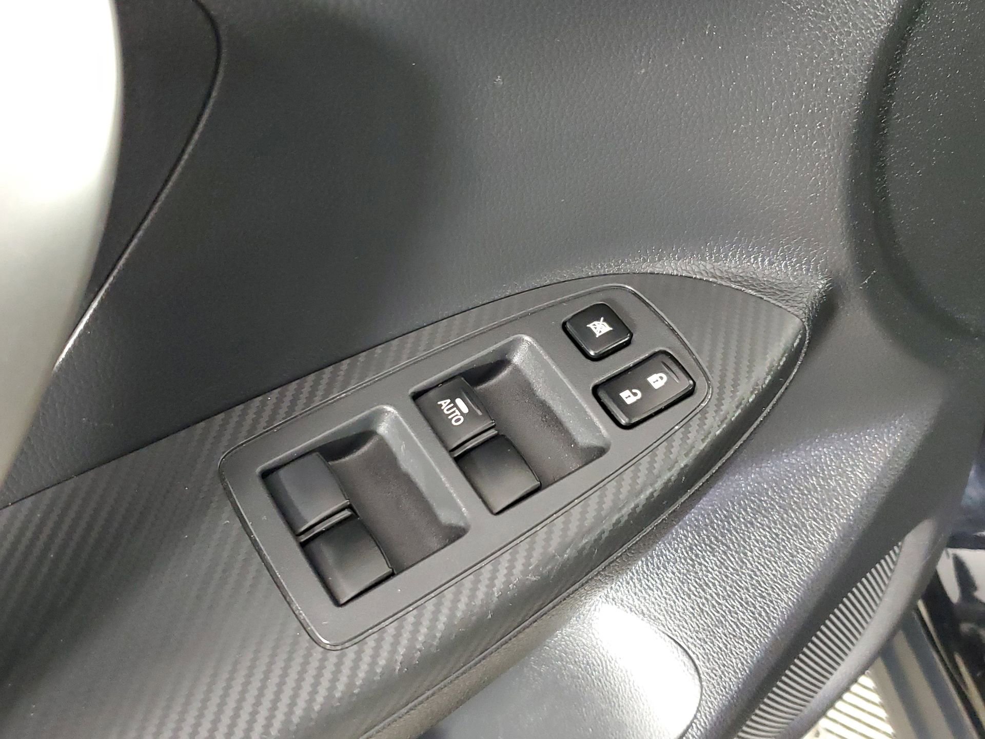 Used 2019 Mitsubishi Eclipse Cross SE image 25