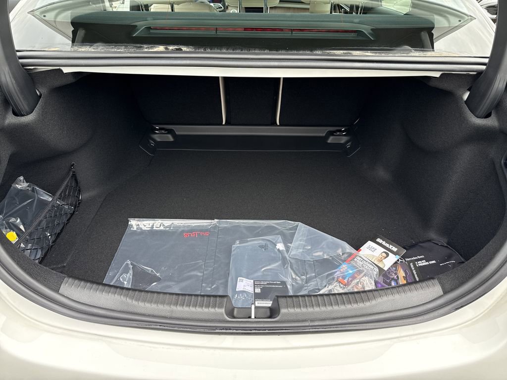 New 2025 Mercedes-Benz C 300 4MATIC Sedan image 8