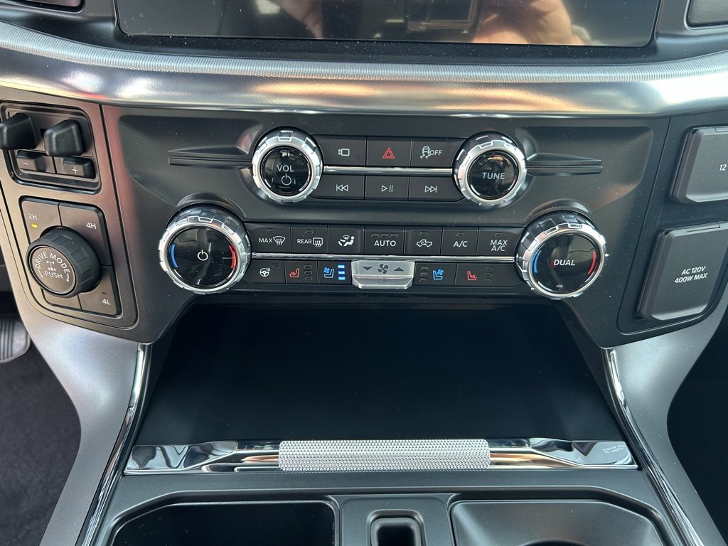New 2025 Ford F150 Lariat image 15