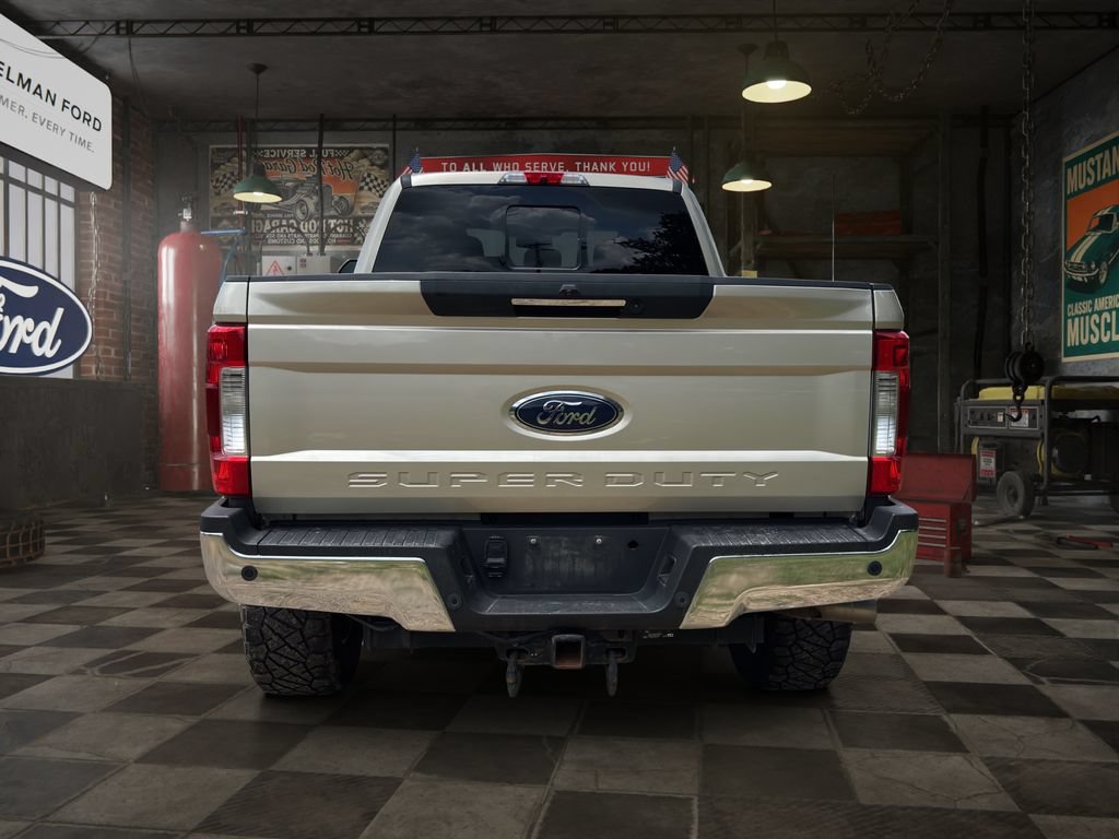 Used 2017 Ford F250 Lariat w/ Lariat Ultimate Package AWD/4WD image 5