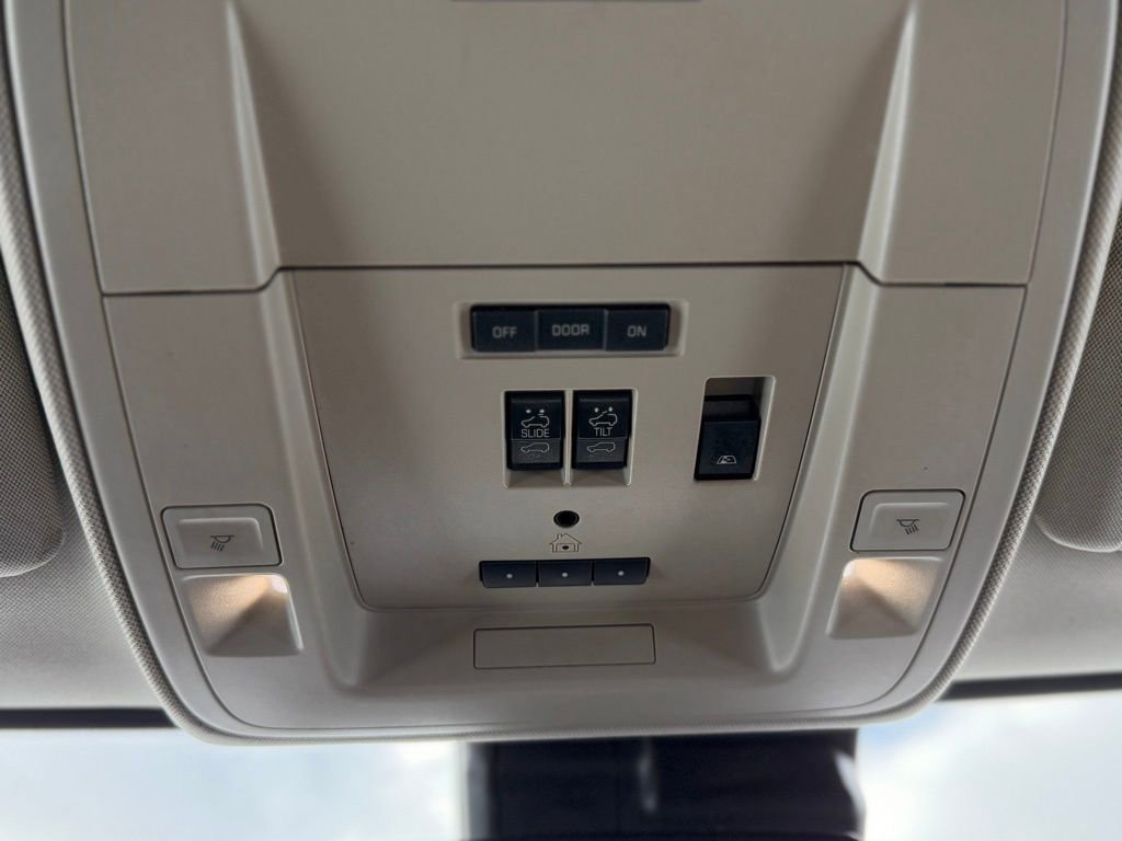 Used 2019 GMC Sierra 2500 Denali w/ Duramax Plus Package image 27