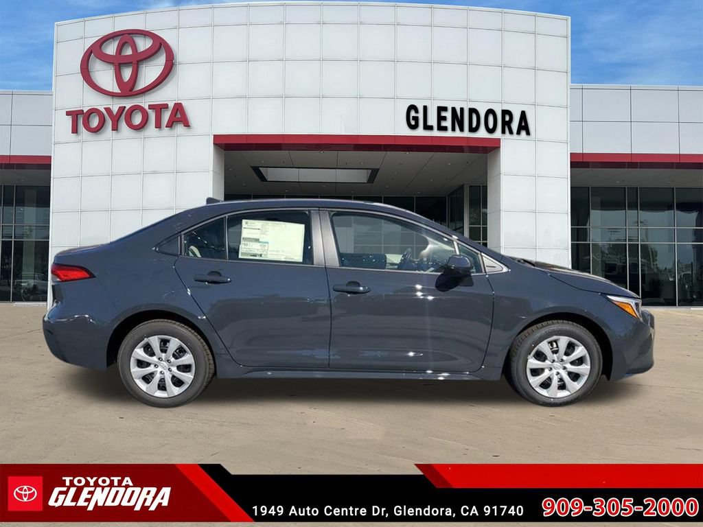 New 2026 Toyota Corolla LE FWD image 2