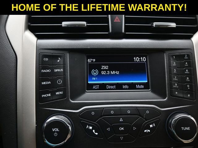 Used 2016 Ford Fusion SE w/ Equipment Group 202A AWD/4WD image 21