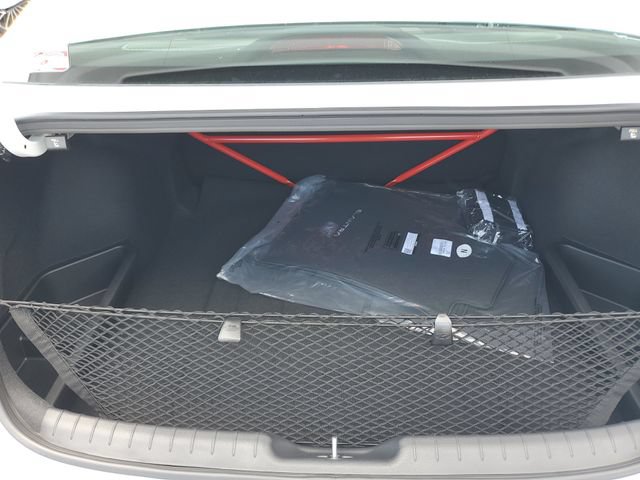 New 2026 Hyundai Elantra N FWD image 9