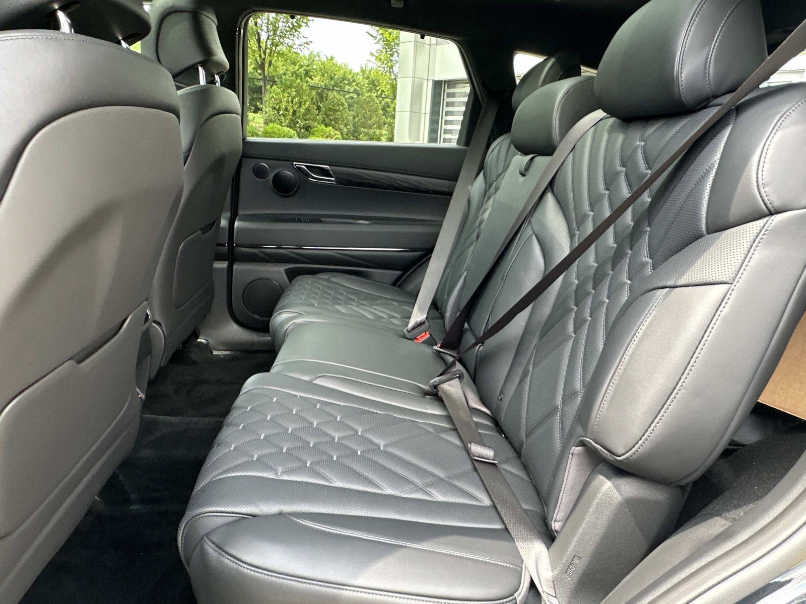 New 2026 Genesis GV80 3.5T Prestige AWD/4WD image 32
