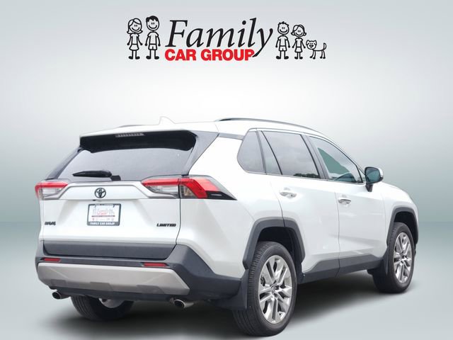 Certified 2025 Toyota RAV4 Limited w/ Advanced Technology Package FWD image 4