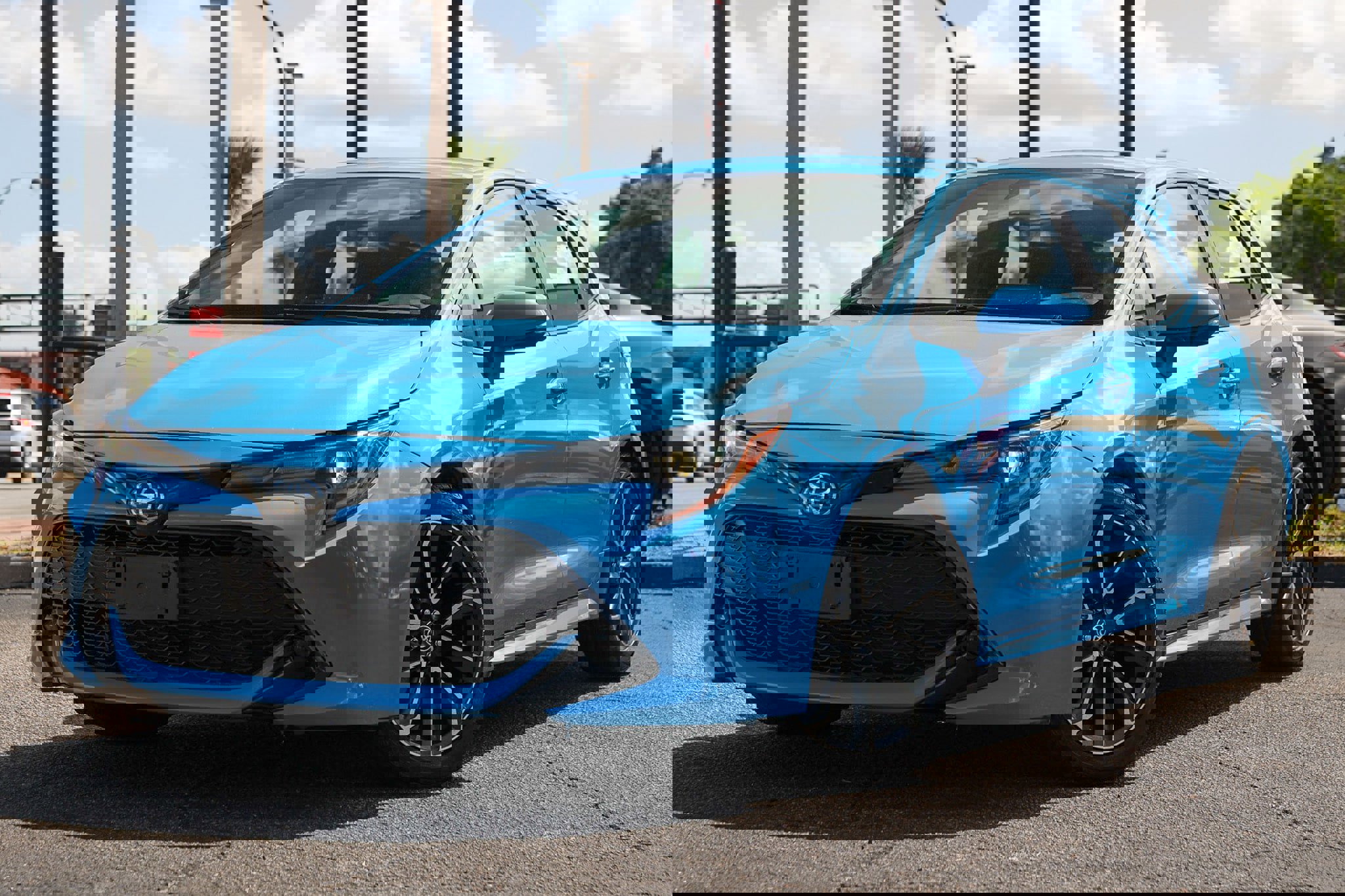 Used 2019 Toyota Corolla SE image 1