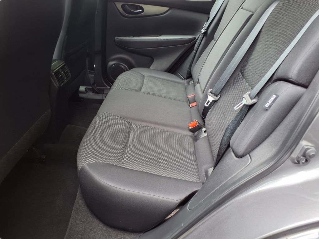 Used 2022 Nissan Rogue Sport S image 8