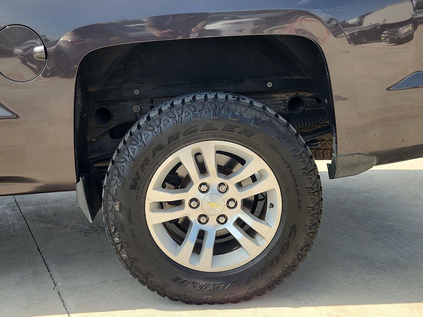 Used 2016 Chevrolet Silverado 1500 LT w/ All Star Edition AWD/4WD image 30