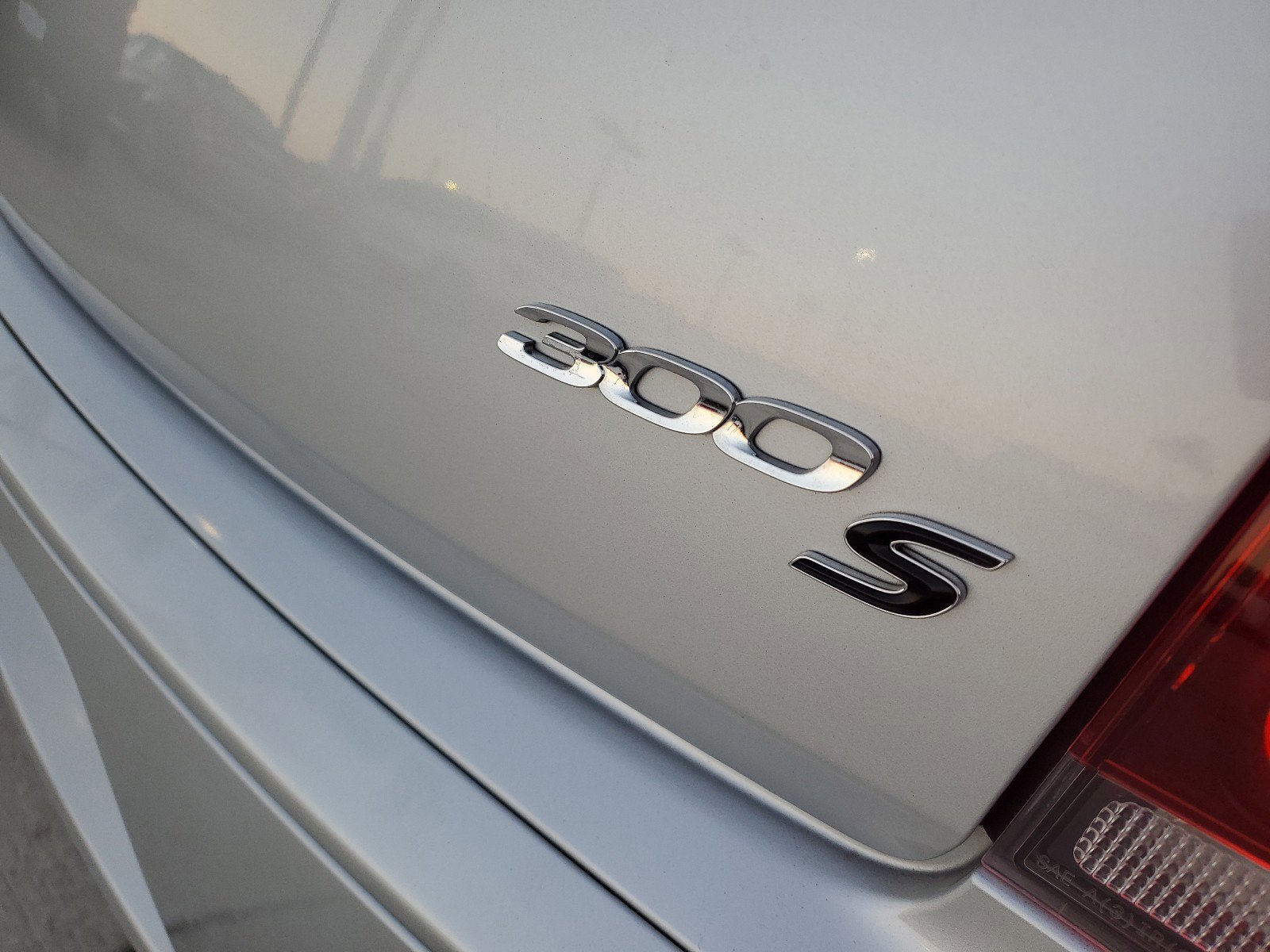 Certified 2020 Chrysler 300 S image 6