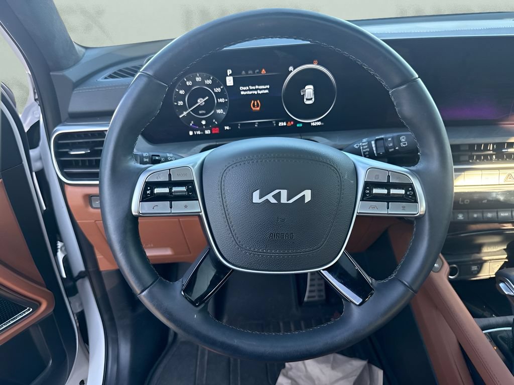 Used 2025 Kia Telluride SX Prestige X-Line AWD/4WD image 13