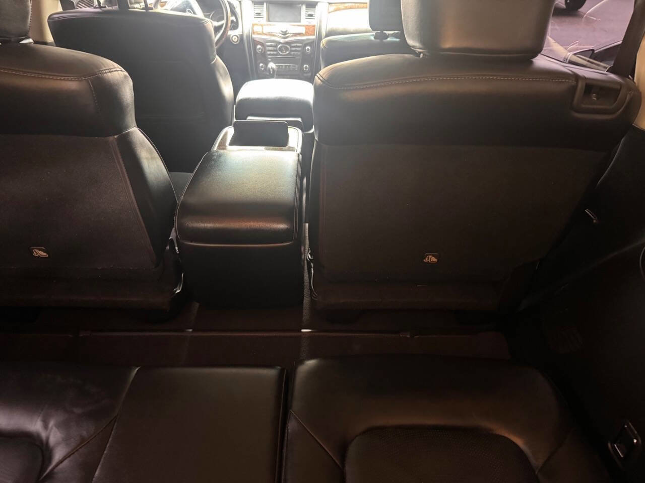 Used 2017 INFINITI QX80 2WD w/ Driver Assistance Package image 32