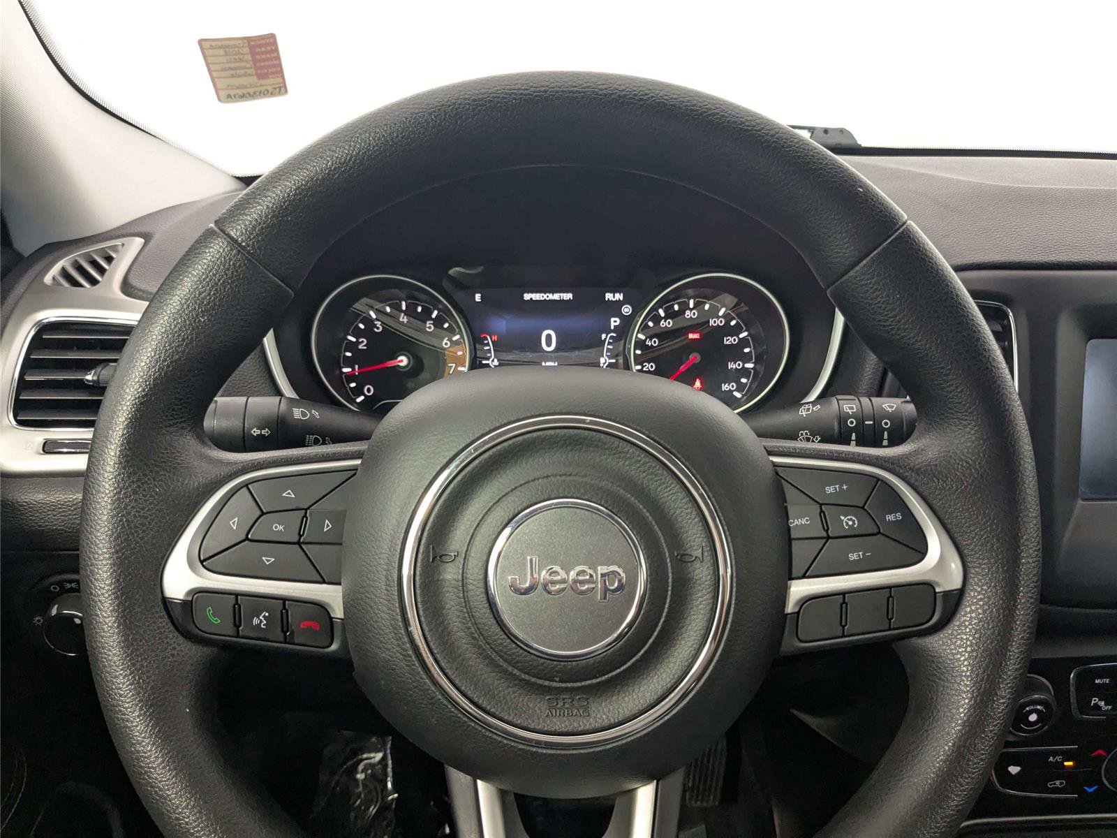 Used 2018 Jeep Compass Sport w/ Tech Group FWD image 16