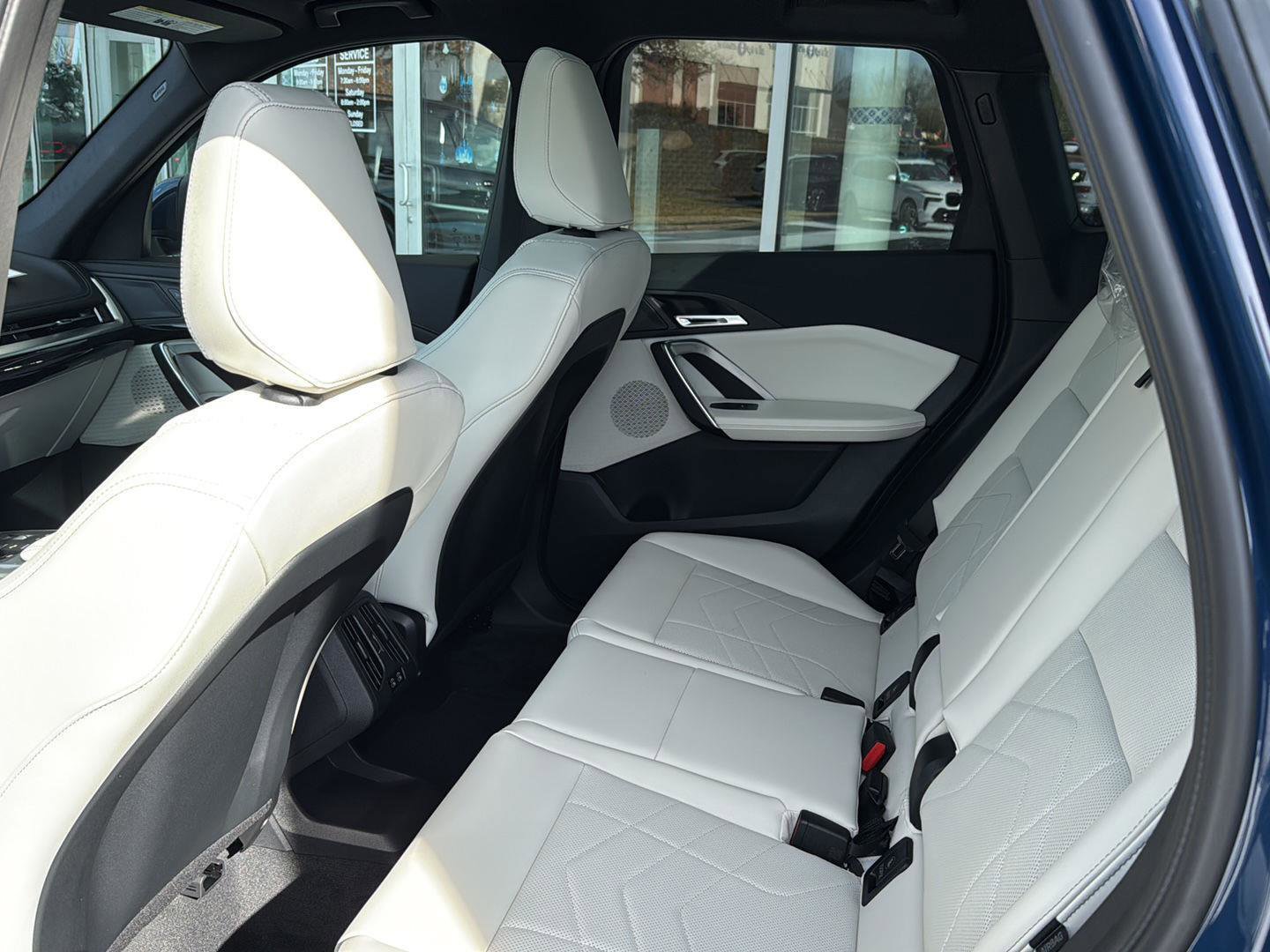 New 2026 BMW X1 xDrive28i w/ Technology Package image 8