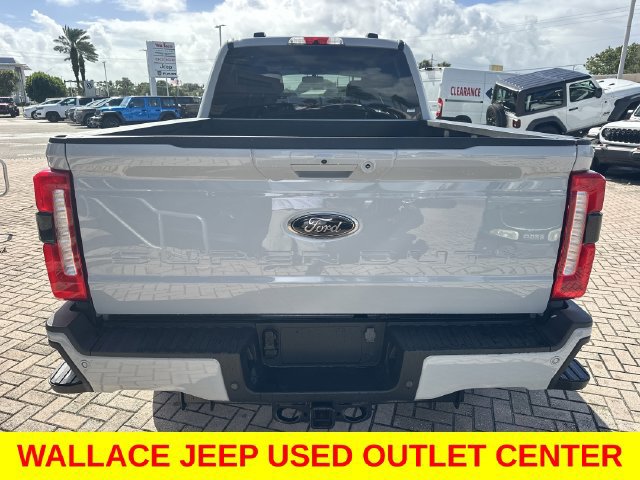 Used 2026 Ford F250 Lariat w/ Black Appearance Package AWD/4WD image 7