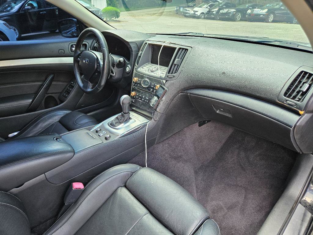 Used 2009 INFINITI G37 Sport w/ Premium Pkg image 33