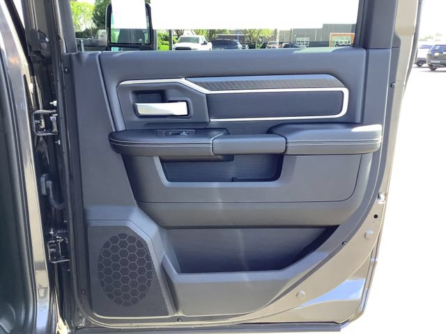 New 2026 RAM 2500 Big Horn AWD/4WD image 36