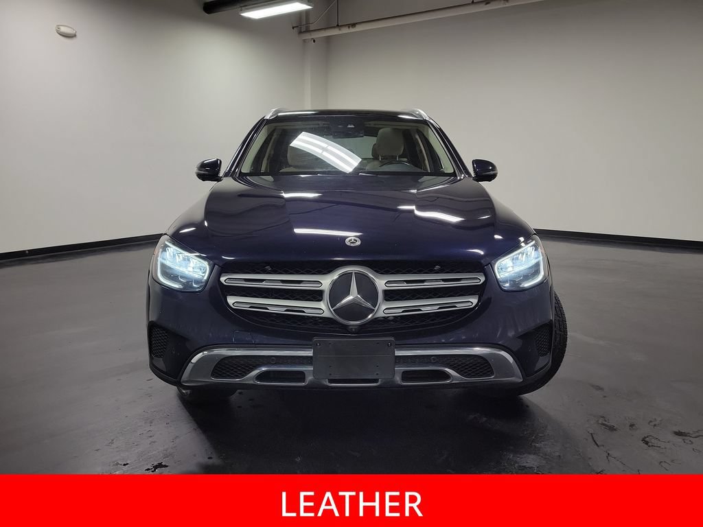 Used 2022 Mercedes-Benz GLC 300 4MATIC image 3