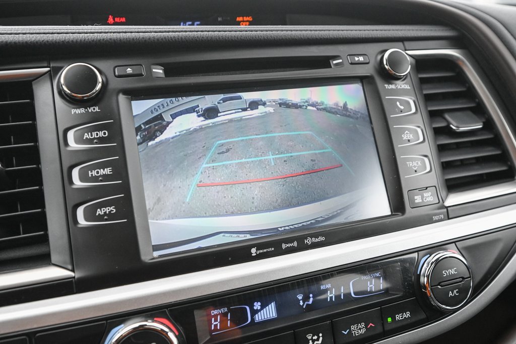 Used 2017 Toyota Highlander XLE image 37