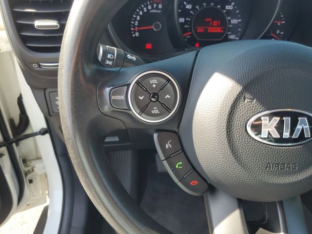 Used 2018 Kia Soul Base image 16