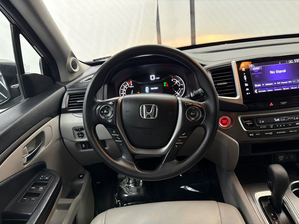 Used 2018 Honda Pilot EX image 22