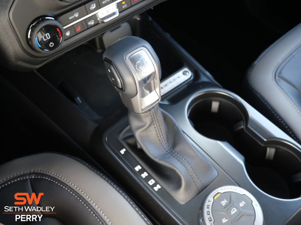 New 2026 Ford Bronco Outer Banks image 25