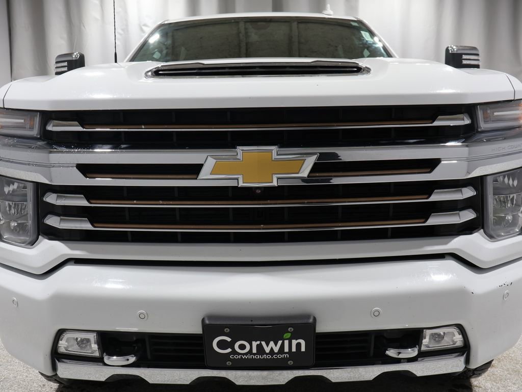 Used 2022 Chevrolet Silverado 3500 High Country w/ Safety Package II image 9