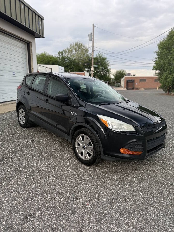 Used 2014 Ford Escape S FWD image 9
