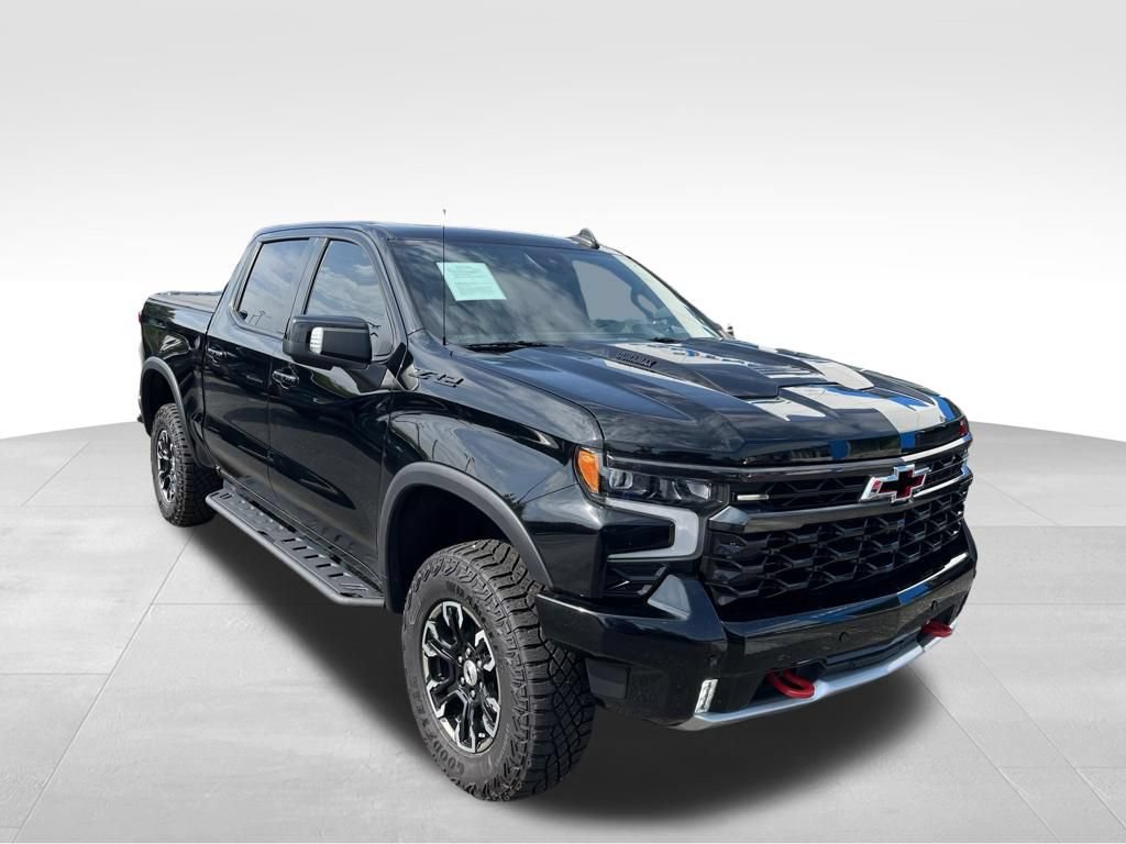 Used 2025 Chevrolet Silverado 1500 ZR2 w/ Technology Package AWD/4WD image 36