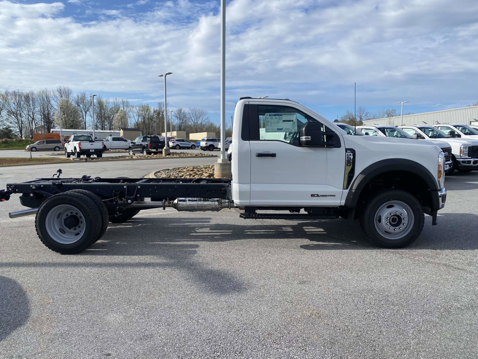 New 2026 Ford F550 4x4 Regular Cab Super Duty image 8