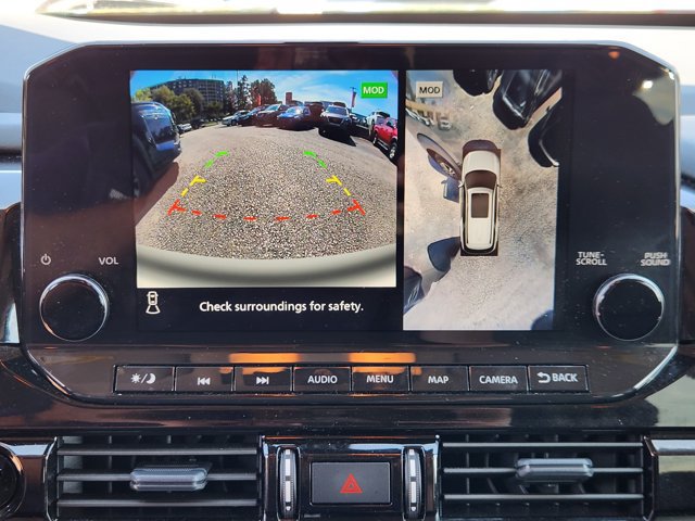 Certified 2025 Nissan Pathfinder Platinum w/ Cargo Package AWD/4WD image 14
