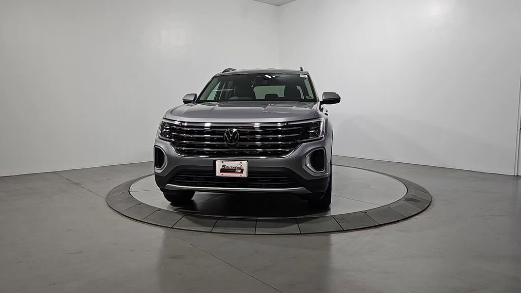 New 2026 Volkswagen Atlas SE image 8