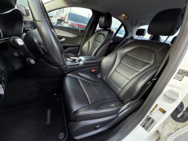 Used 2015 Mercedes-Benz C 300 4MATIC Sedan image 25