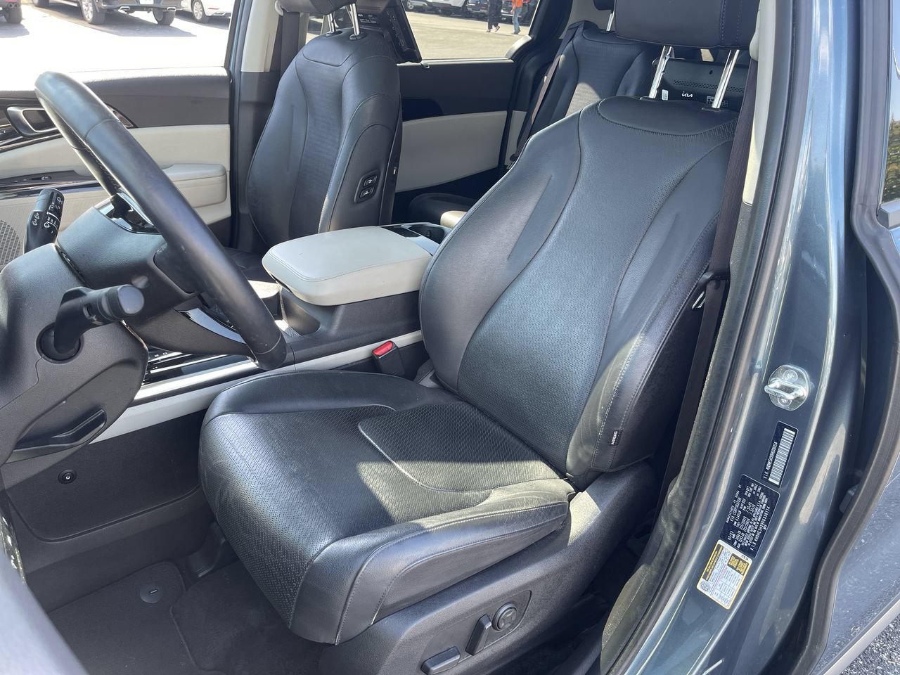 Used 2024 Kia Carnival SX Prestige FWD image 20