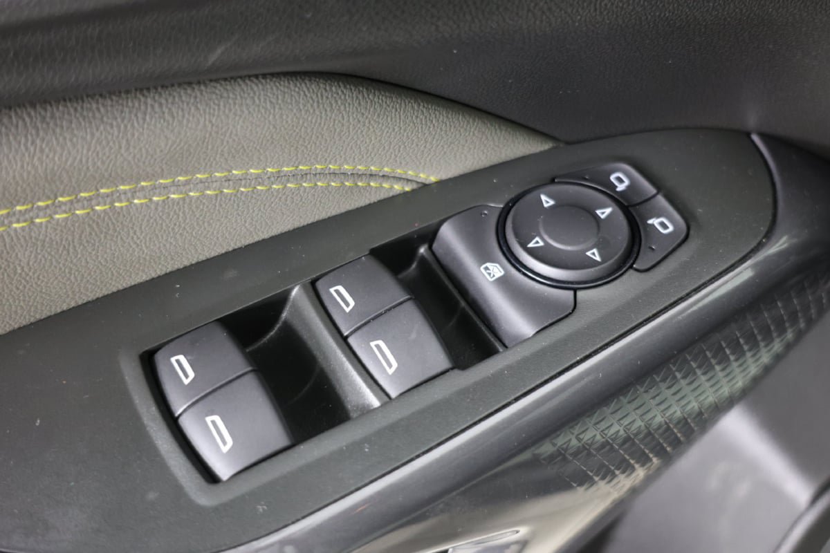 Used 2024 Chevrolet Trax ACTIV FWD image 20