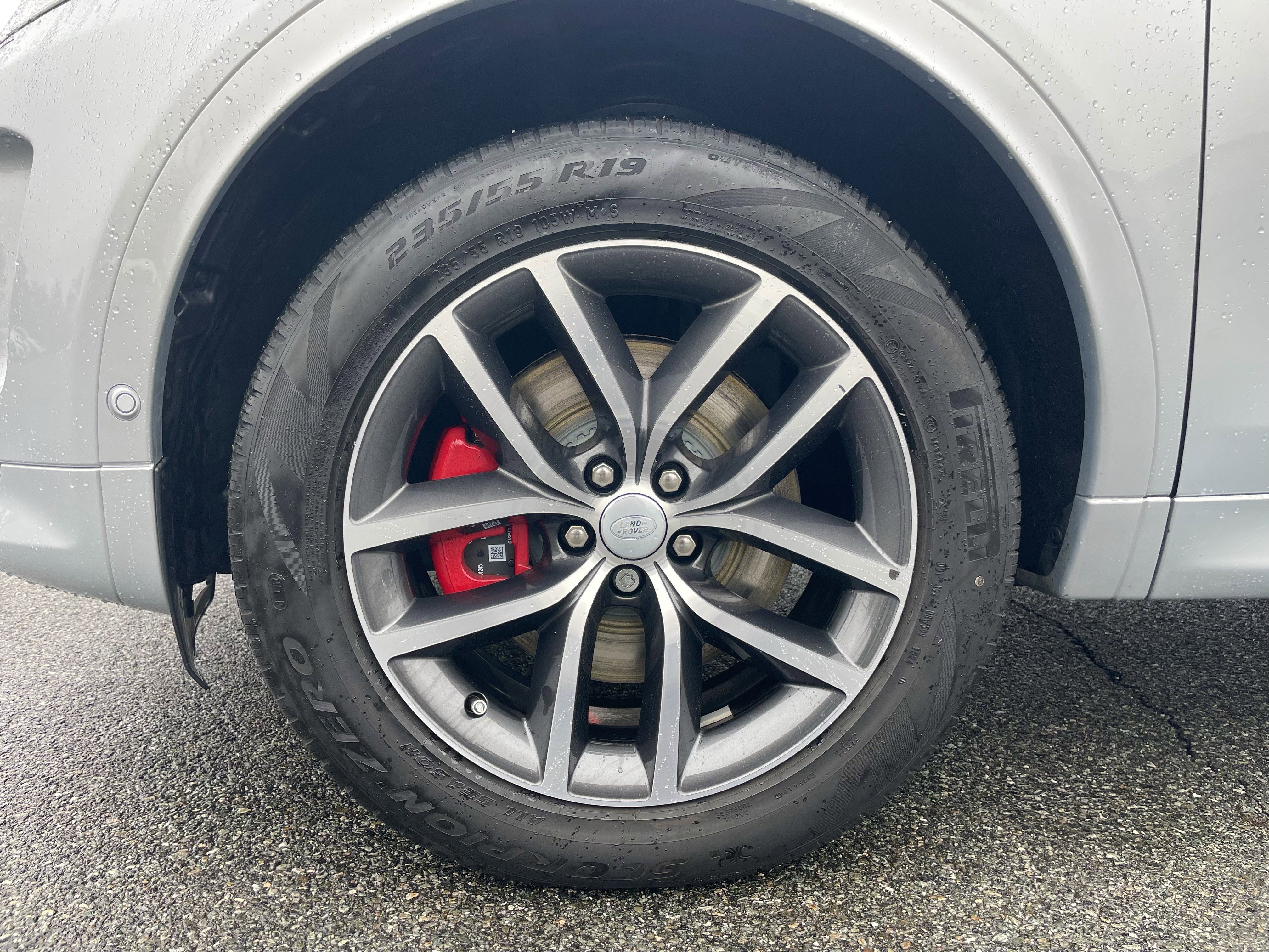 Certified 2024 Land Rover Discovery Sport S image 9