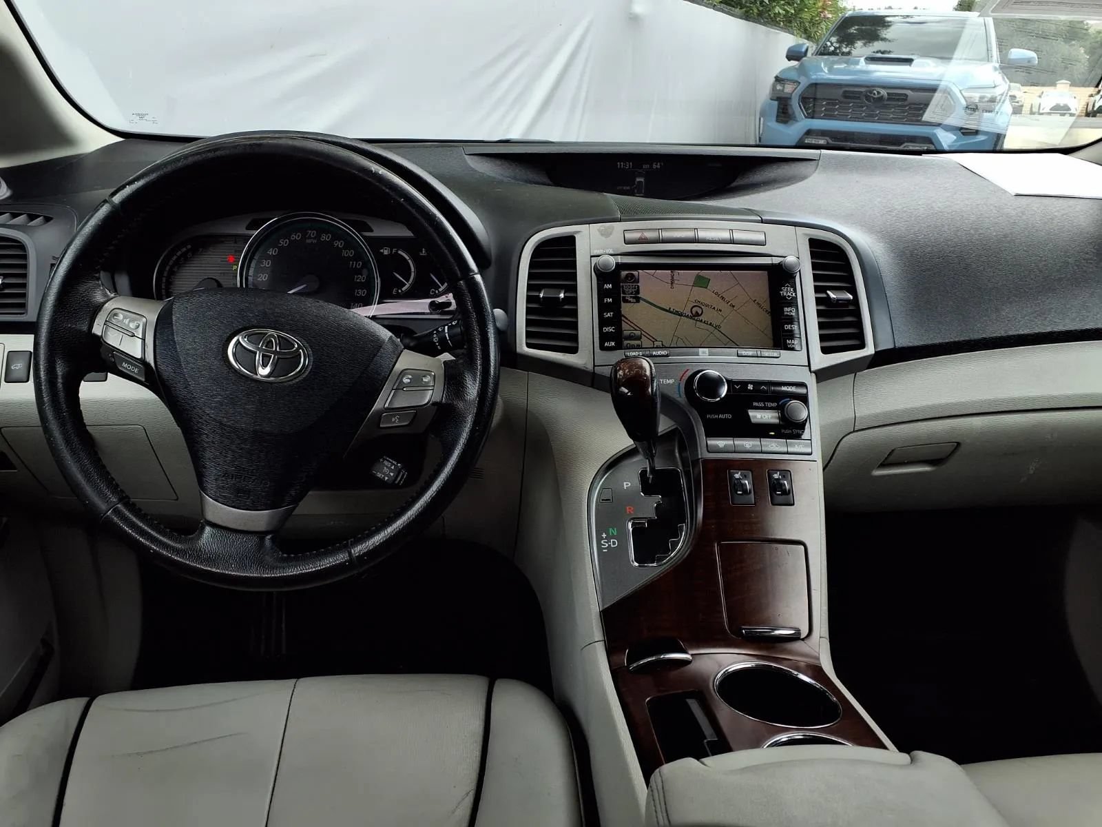 Used 2011 Toyota Venza w/ Premium Pkg #2 FWD image 20