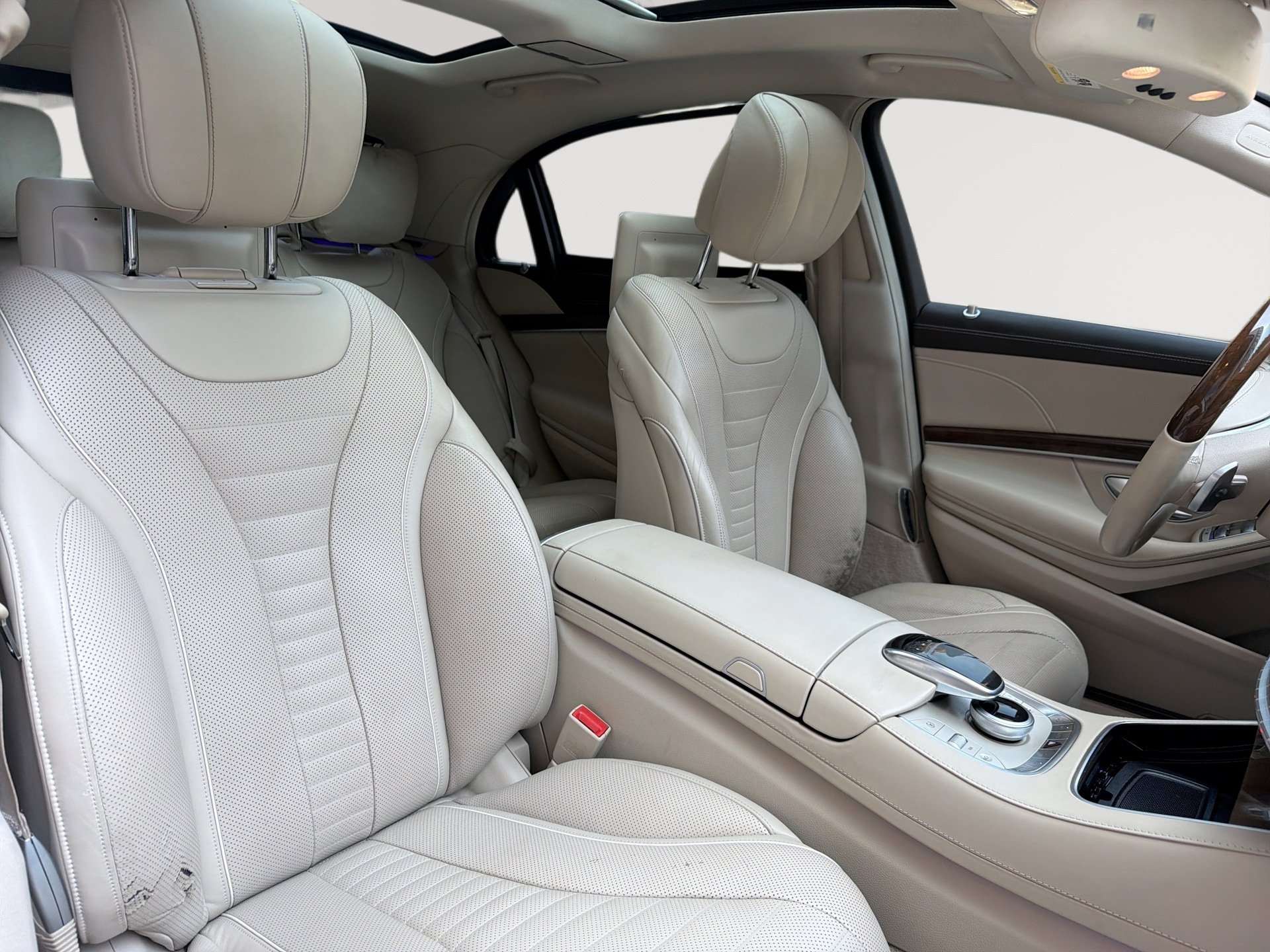 Used 2017 Mercedes-Benz S 550 4MATIC Sedan w/ Premium Package image 28