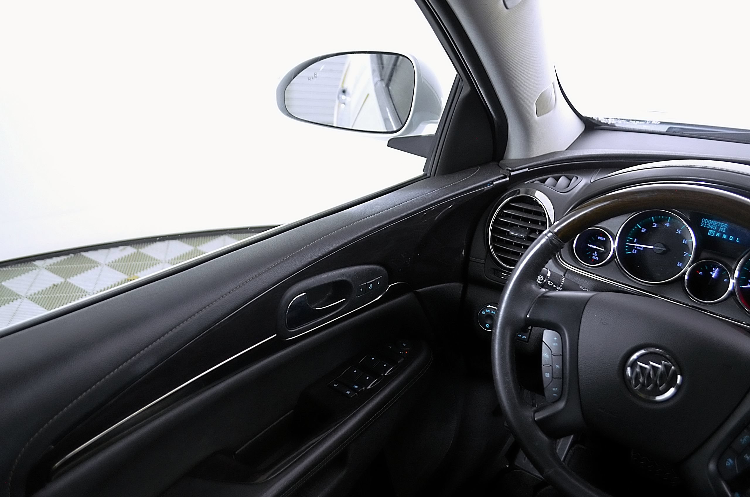 Used 2017 Buick Enclave Leather FWD image 25