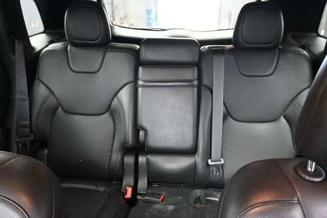 Used 2018 Jeep Cherokee Overland AWD/4WD image 32