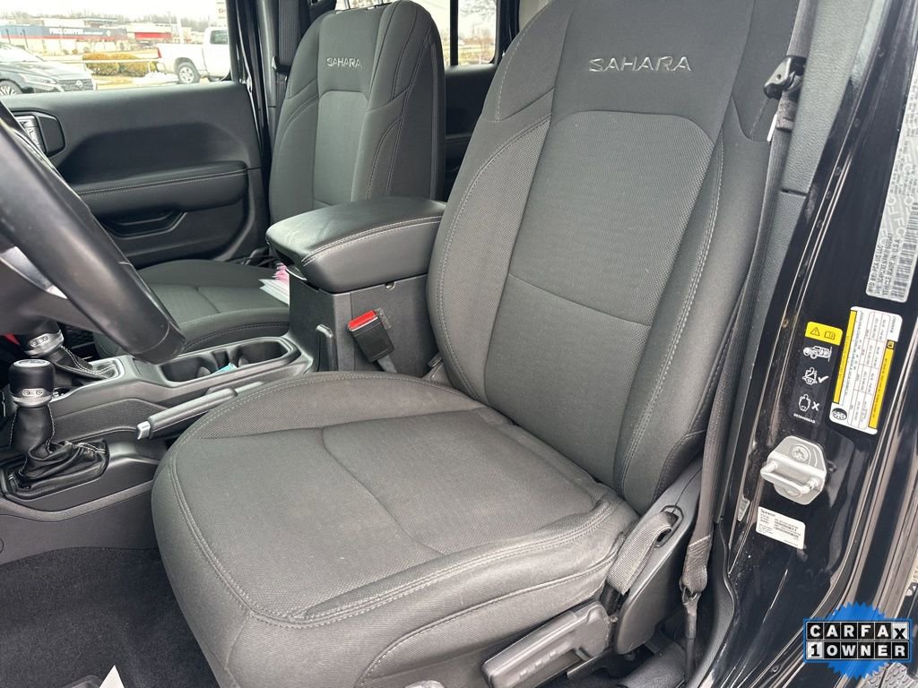 Used 2021 Jeep Wrangler Unlimited Sahara AWD/4WD image 57