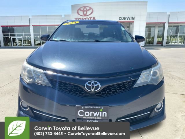 Used 2014 Toyota Camry SE FWD image 8