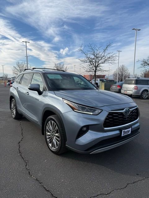 Used 2021 Toyota Highlander Platinum AWD/4WD image 4