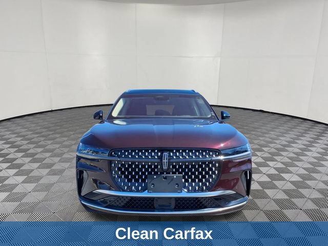 Used 2024 Lincoln Nautilus Reserve AWD/4WD image 2
