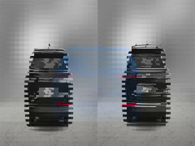 New 2025 Jeep Grand Cherokee L Limited image 7