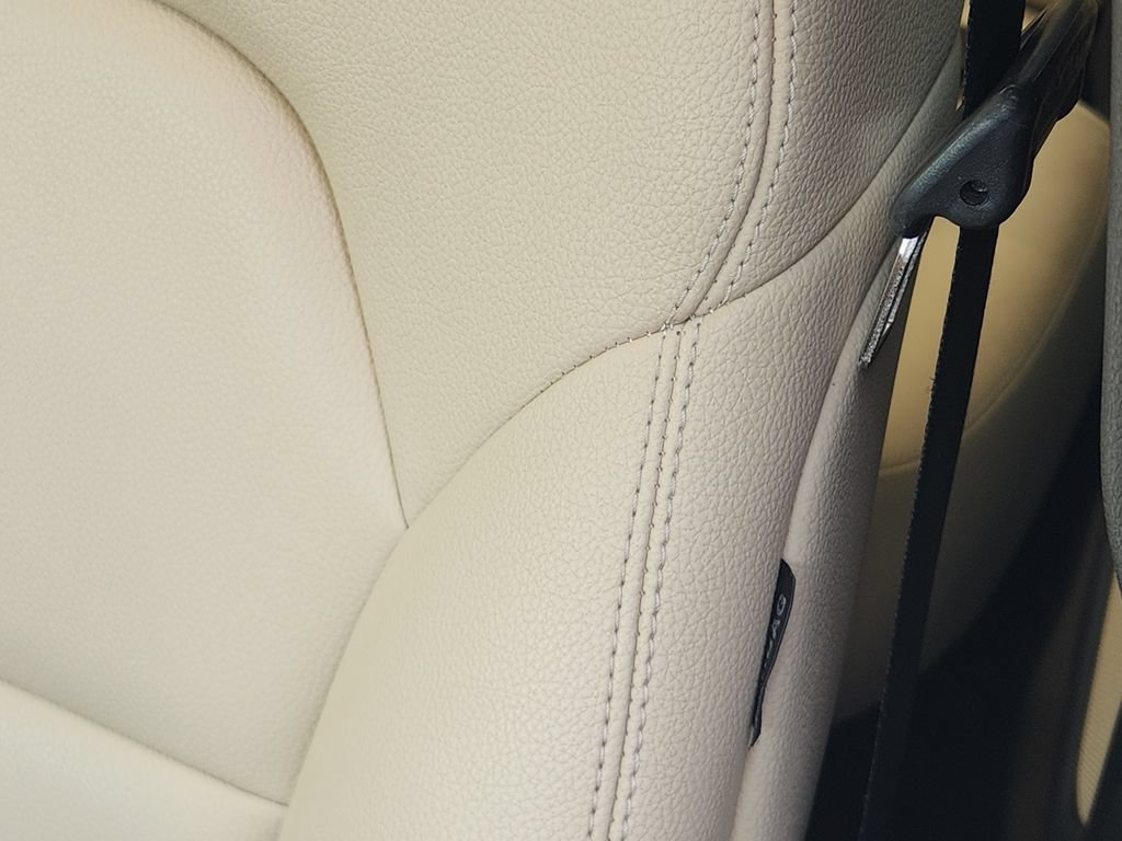 Used 2018 Mercedes-Benz GLA 250 4MATIC image 13