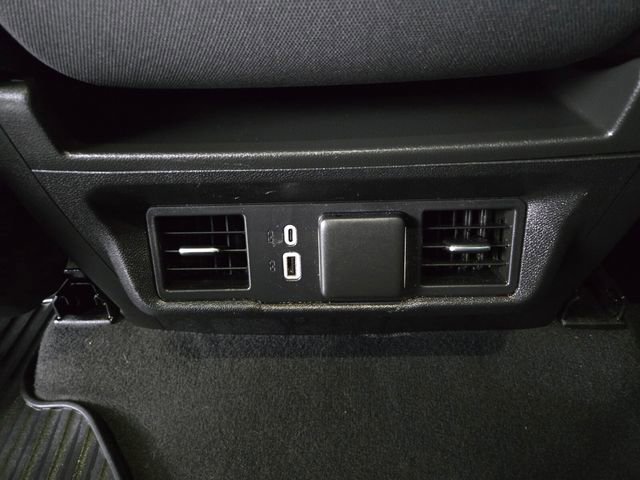 Used 2025 Chevrolet Silverado 1500 LT image 13