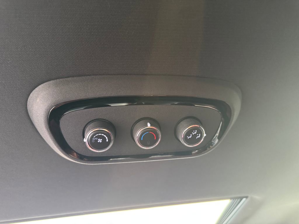 Used 2022 Dodge Durango SRT w/ Black Package image 29