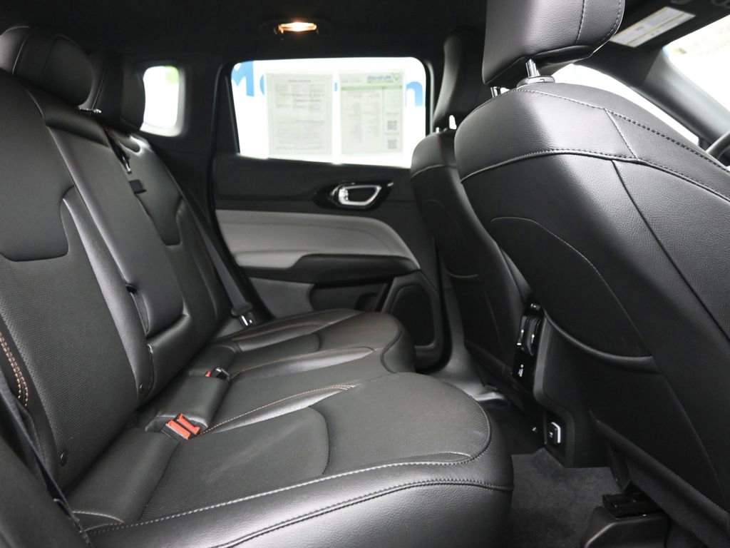 Used 2024 Jeep Compass Limited w/ Elite Group image 8