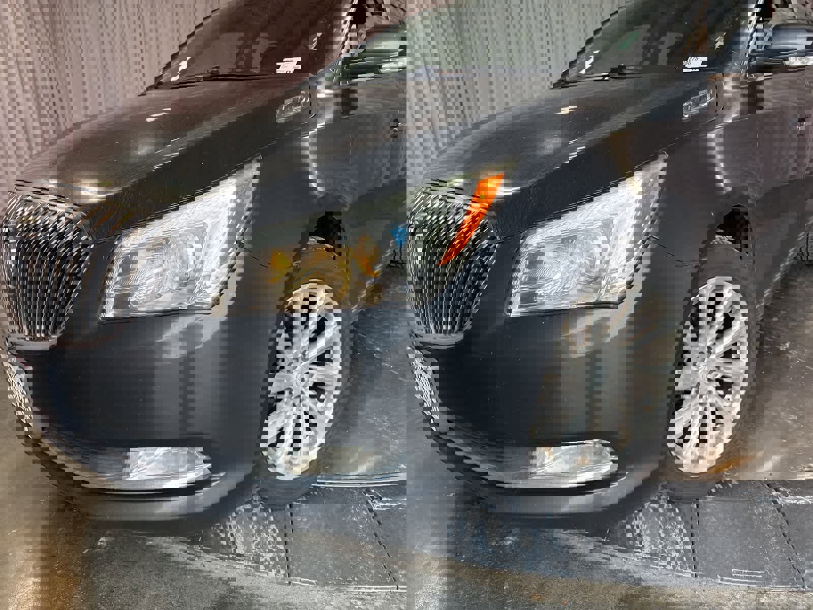 Used 2015 Buick LaCrosse Leather image 9